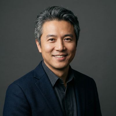 萝莉岛影视导演陈锐明