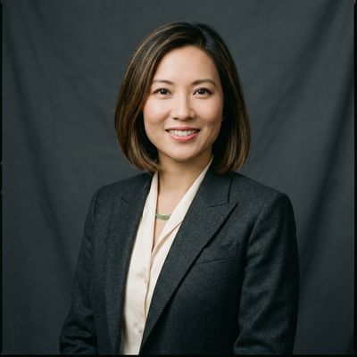 萝莉岛社区文化顾问苏晴雅